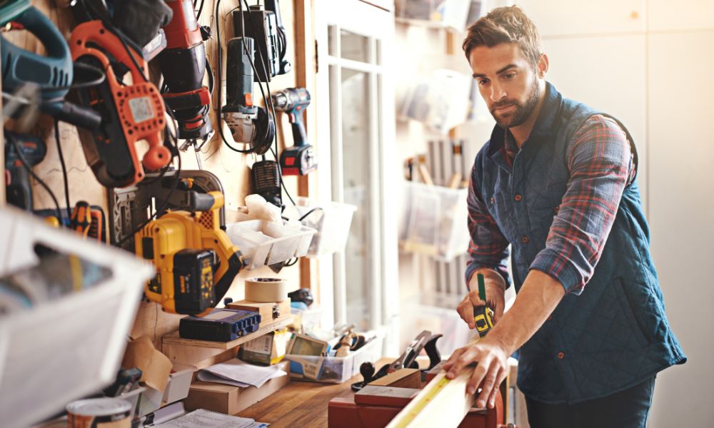 5 Useful Gift Ideas for Anyone Who Loves Fixing Things