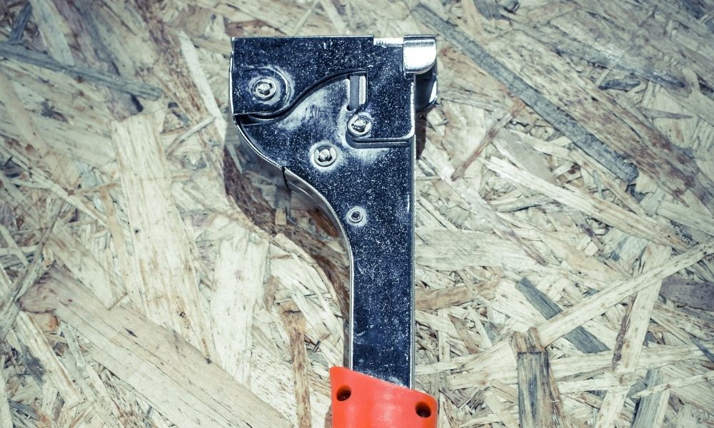 Top Hammer Tacker Safety Tips